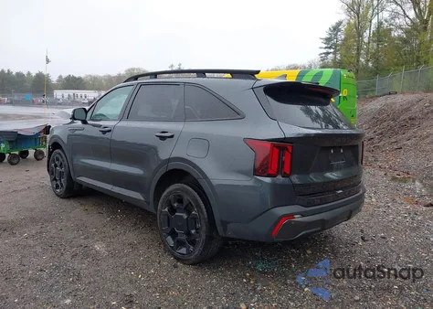2025 Kia Sorento X-Line Sx z USA, uszkodzony, nr VIN 5XYRKDJF1SG310649